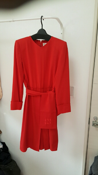 ジバンシイ☆刺繍可愛いシンプルワンピース最終価格