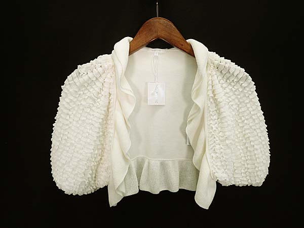 ★トゥービーシック ニットボレロ 新品同様!! アイボリー Ⅱ★