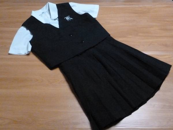 3304 夏制服☆名古屋北高☆上下3点セット（洗濯済み）