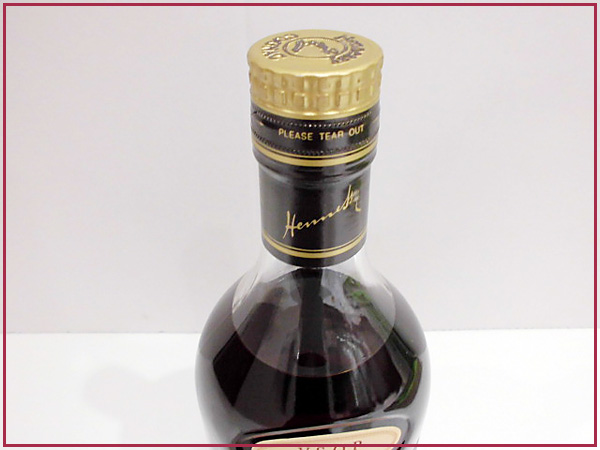 700ml ブランデー プリヴィレッジ ヘネシー VSOP [ 並行 : ヘネシー