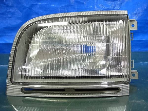 1210　ハイゼットトラック　S200P　前期　左ライト　美品