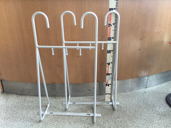 物干し竿の吊り下げ金具 アルミ製