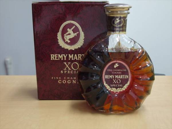 REMY MARTIN XO SPECIAL レミーマルタン 箱付 未開封品 ブランデー