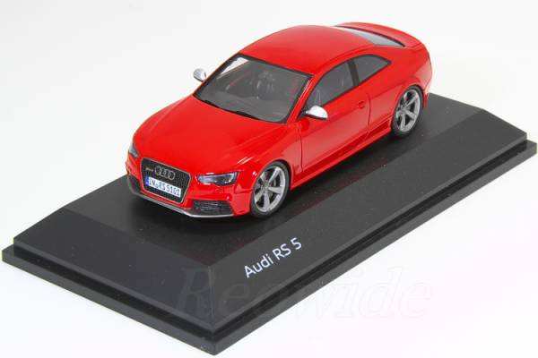 定番人気，品質保証 スパーク 1/43 アウディ RS5 クーペ ミサノレッド 2012(乗用車)｜売買されたオークション情報、yahooの商品情報をアーカイブ公開 - オークファン 乗用車