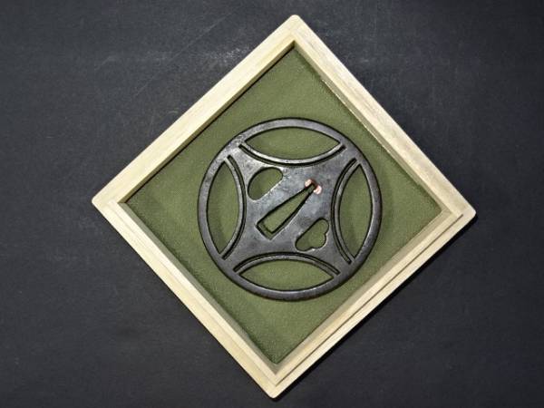 太刀拵 桜花紋 金具 刀鍔 目貫 縁頭 切羽 鐺 柄鞘一式金具