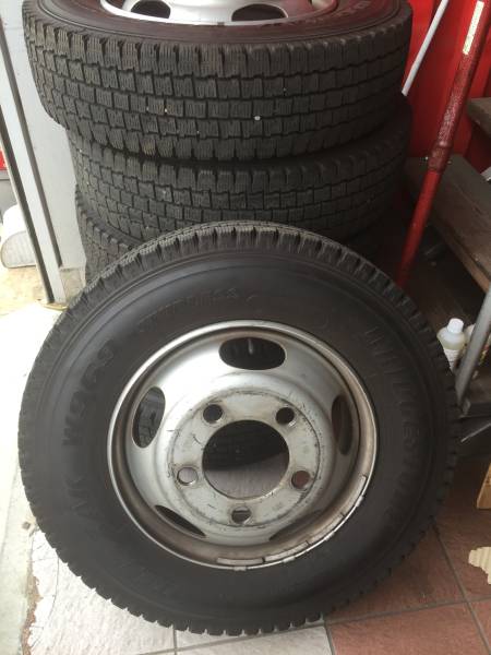 スタッドレス トラック マイクロバス 6本 205/80r17.5