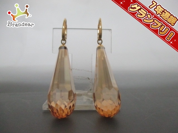 スワロフスキー ピアス 美品 ライトブラウン×ゴールド