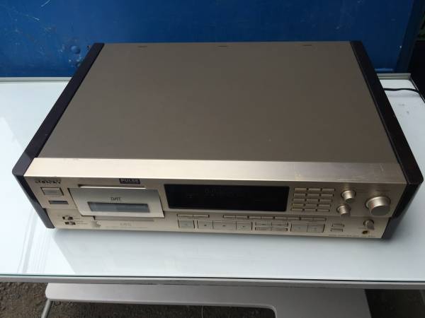 SONY DATデッキ DTC-57ES◇ソニー ジャンク 家電、AV、カメラ DAT機器