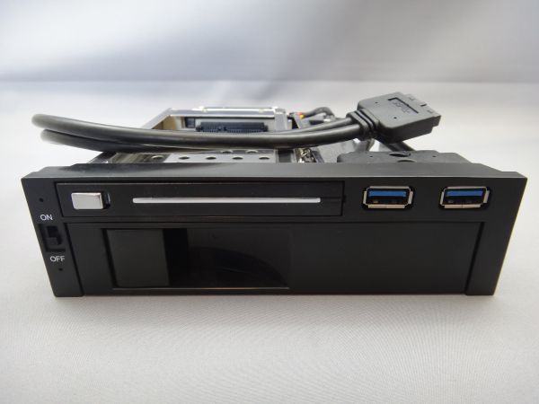 SATA QuickPort Intern Multi(SHA-SATA-QPI-MLT)中古美品