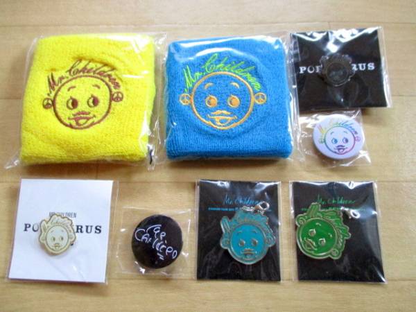 未開封 Mr.children リストバンド・ピンバッチ 他 新品 グッズ 紹介