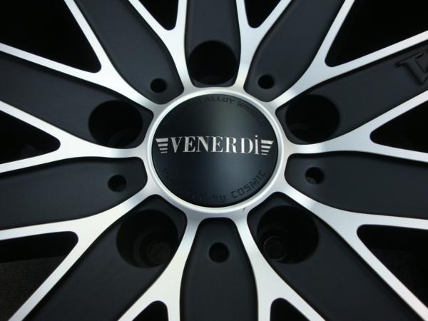 ヴェネルディ】8.5J-20in アルファード/ハリアー 中古4本 売切