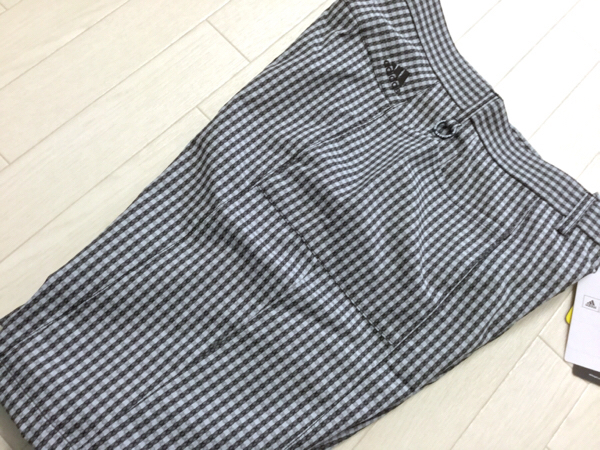 新品◆adidas GOLF 吸汗速乾 チェック柄 ハーフパンツ/黒/82