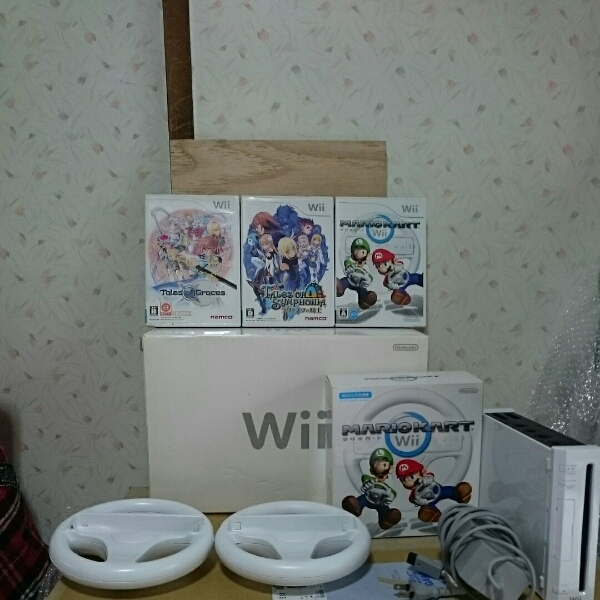 wii本体&ソフト、wiiハンドル wii本体 【公式通販】