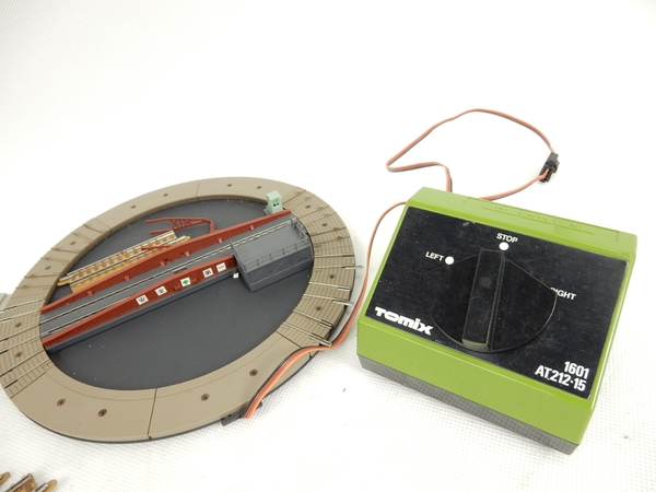 ジャンク TOMIX 電動 ターンテーブル 扇形機関庫 セットS1938517 お得