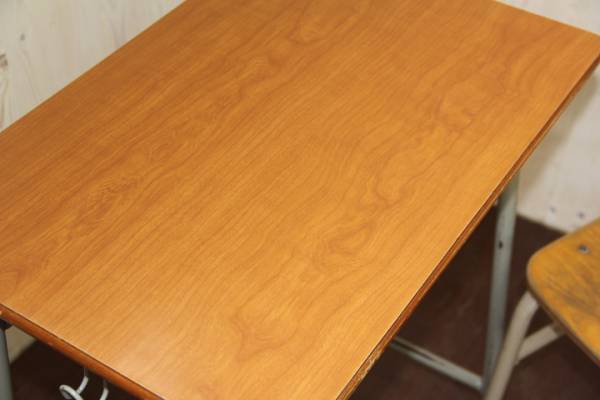 コクヨ学校机 椅子セット 検学習机作業机シャビー A814 缶 売買されたオークション情報 Yahooの商品情報をアーカイブ公開 オークファン Aucfan Com