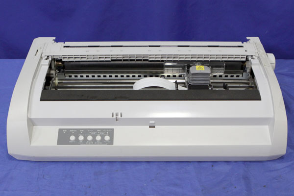 No.40 富士通ドットインパクトプリンタ FMPR3000G本体 FMPR3000G