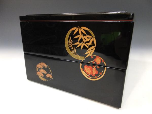 輪島塗 三段重 重箱 松竹梅 蒔絵 共箱 輪島塗 三段重 重箱 松竹梅 蒔絵 共箱 - メルカリ 未使用 木製