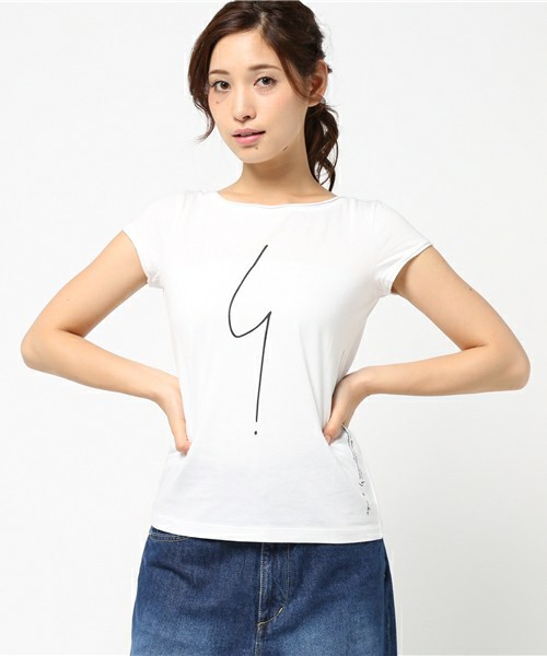 美品！アニエスベー　ロゴ可愛い半袖Ｔシャツ