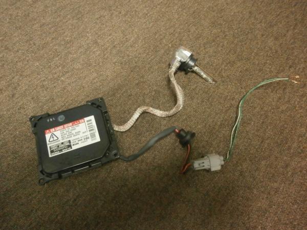 L175S ムーヴカスタムRS HID バナーバラスト ディスチャージ 左