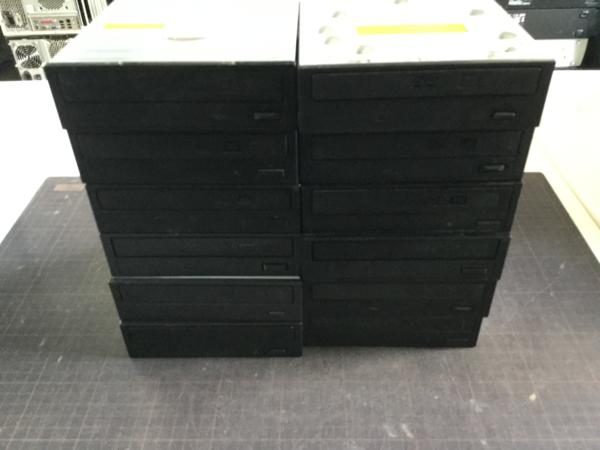 まとめ売り★R/RWドライブ12基(SATA10基IDE2基)★C-98