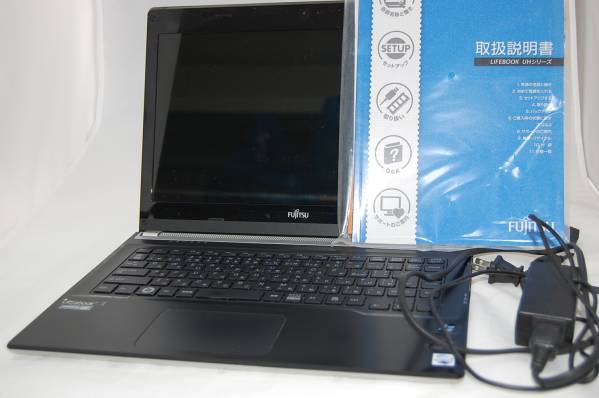 FUJITSU FMVU55HS LIFEBOOK UH55/H Core i3搭載 通電確認済み