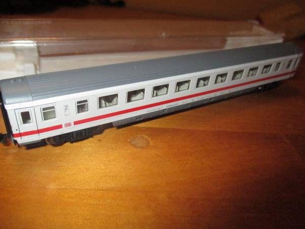 New Fleischmann Items 0 1 | Falcon Vehicles 2+2, DACH Carts Golf