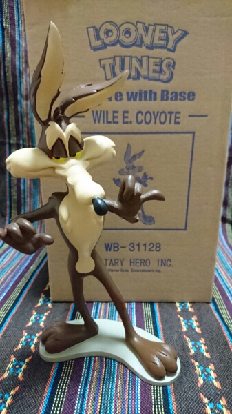 【希少激レア】ワイリー・コヨーテ　フィギュア ワイリー・コヨーテ フィギュア 美品 激レア 廃盤LOONEY TUNES 極希少