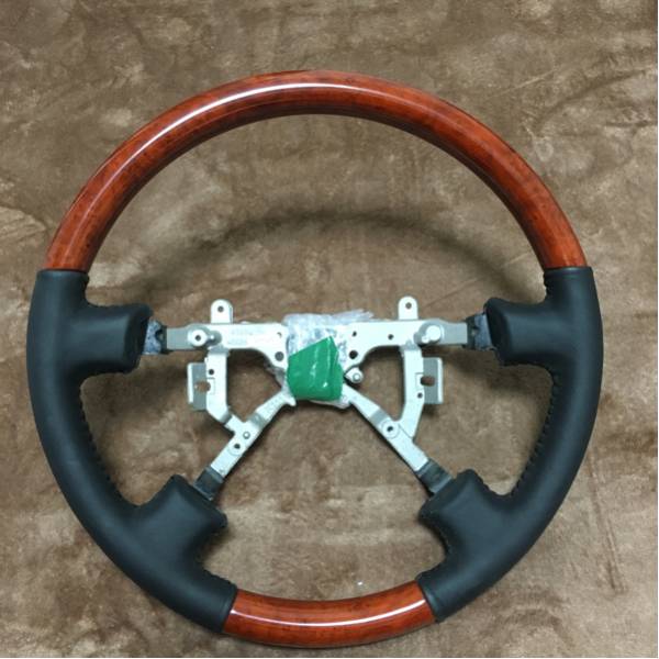 新品 18クラウン 茶木目 本革 ステアリング 美品