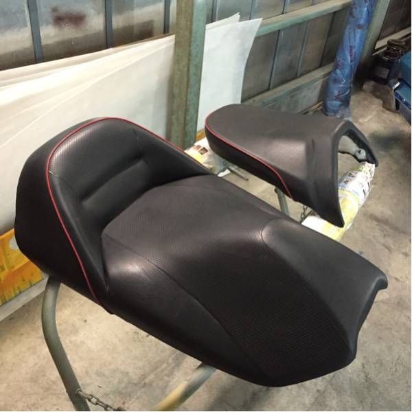 ヤマハ ？ マジェスティー C ? マジェC ？ シート 詳細不明