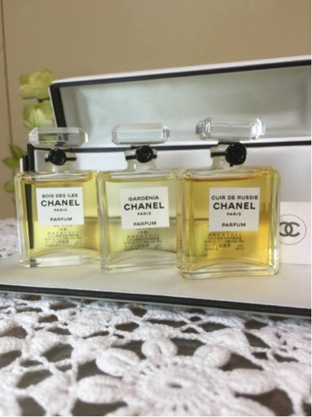 シャネル ゼクスクルジフ ドゥ レ - ボワ デ ジル ⁄ オードゥ | CHANEL
