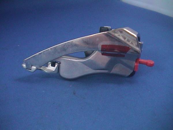 シマノ　ＸＴＲ　上引き　フロントメカ　新品