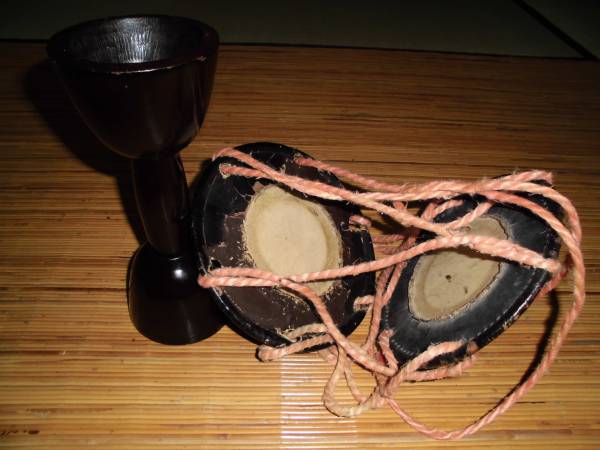 ➀小鼓 和楽器 太鼓 締太鼓 能 歌舞伎 狂言 伝統芸能 小鼓 鼓 和