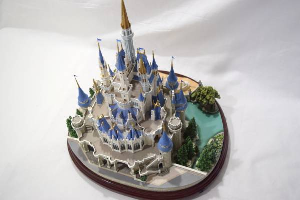 オルショウスキー Olszewski シンデレラ城 ディズニー disney 新品オル