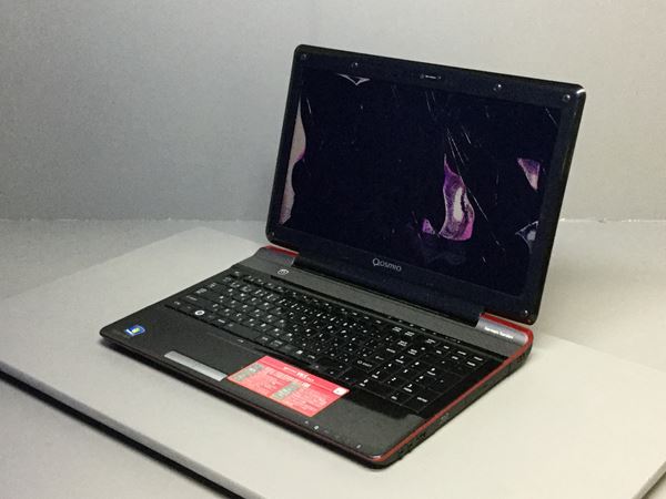 TOSHIBA PQV6586LRFK Qosmio V65/86LK Core i3搭載■現状品