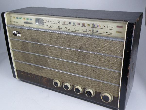 年代物 SANYO 真空管ラジオ Hi-Fi SF-950 ALL WAVE レトロ 当