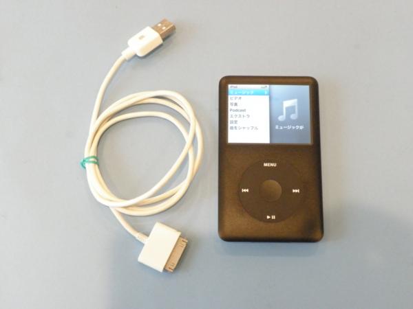 099 Apple iPod classic 80GB MB147J/A ブラック ジャンク Pre-Owned