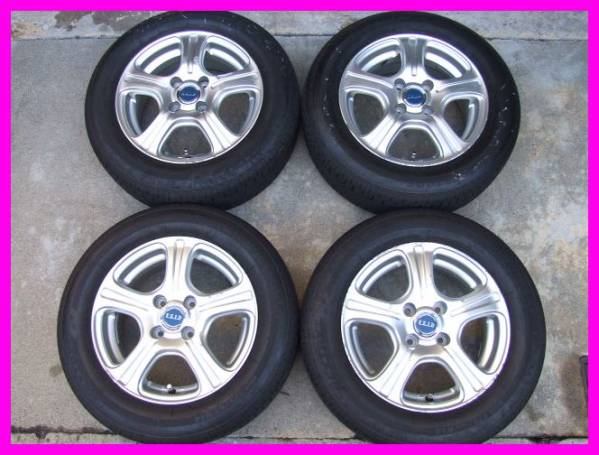 バリ山!! 保管状態良好!! 外品4本 Z11 キューブ 大阪引取限定!!