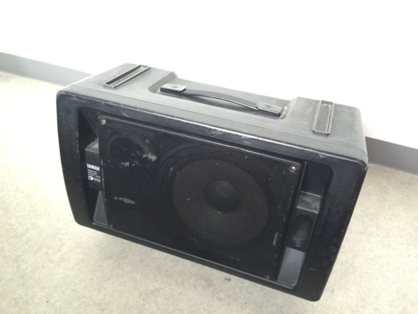 YAMAHA MS60S パワードモニタースピーカー ステージモニタースピーカー YAMAHA MS60S ヤマハ - モニタースピーカー 60W パワードモニター