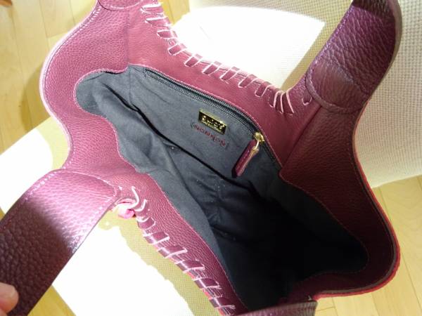 パパス◎マドモアゼル　ノンノ◎イタリー製◎トートバッグ