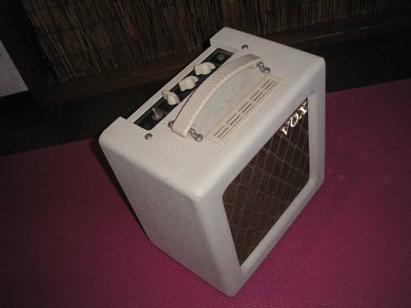 VOX ギターアンプ AC4TV8 真空管アンプ