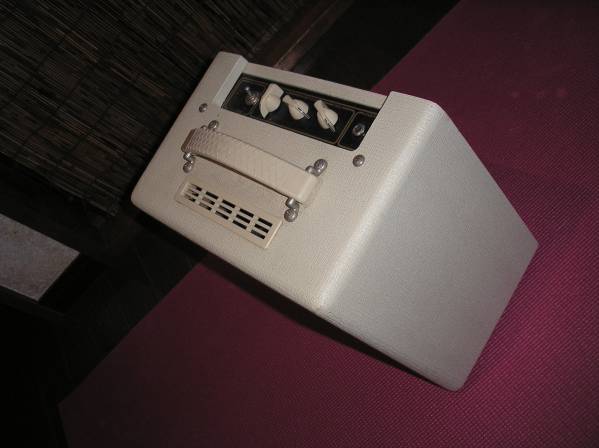 VOX ギターアンプ AC4TV8 真空管アンプ