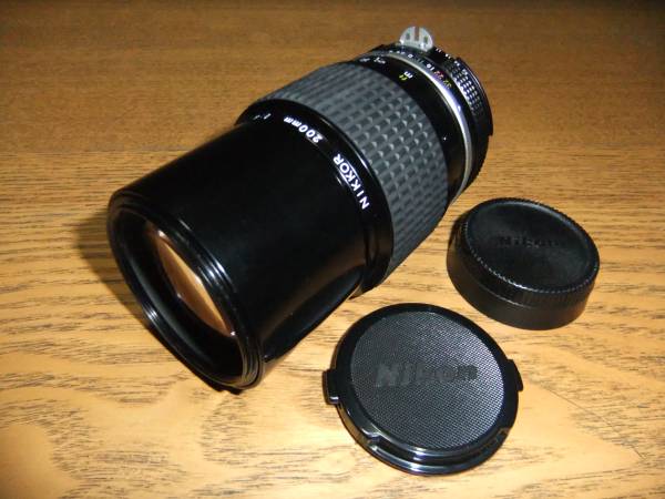 極上品】☆Nikon NIKKOR 200mm F4／望遠単焦点レンズ☆ 【公式通販】