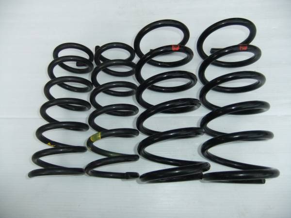 良品★アトレー７★純正サス★１台分★ダイハツ