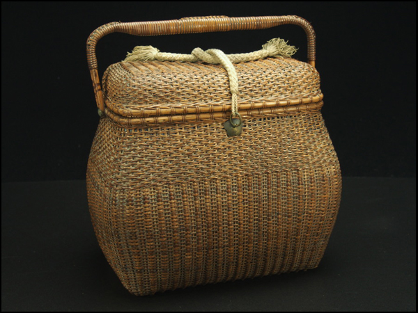 煎茶籠 治】時代白竹製 持手付茶籠☆煎茶道具 竹茶籠 御所籠 GB564 金額誤入札