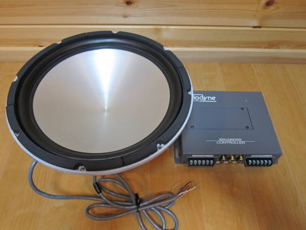 ベロダイン ヴェロダイン Velodyne DF-12SC中古品です。