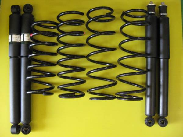 車 ja22 ja12 ジムニー 純正サスペンション一式