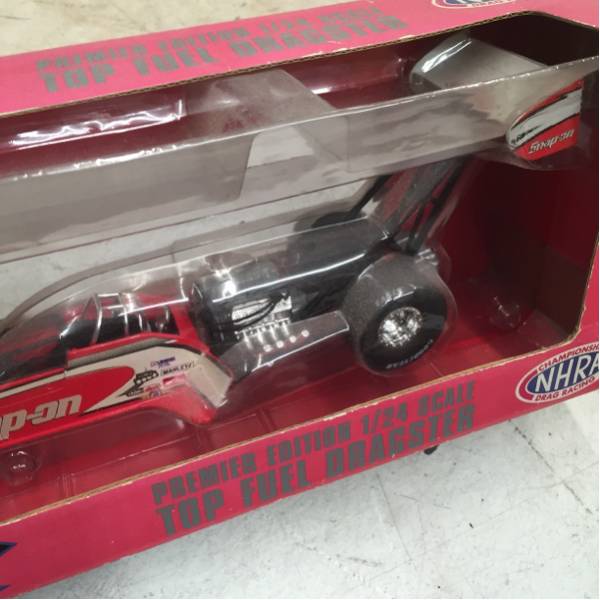 非売品 Snap-on ドラッグカー スナップオン ホッドロッドファニーカー箱付