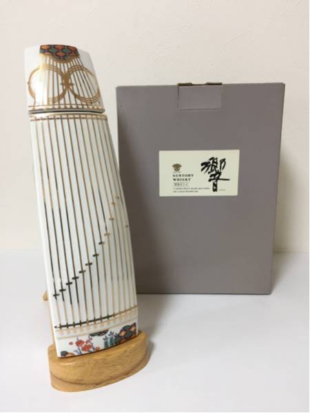 レア サントリー ウイスキー 響 琴 型ボトル 楽器 600ml 未開栓