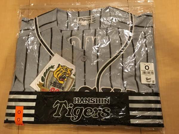 新品 阪神タイガース 上本 80周年ビジターユニフォーム レプリカ