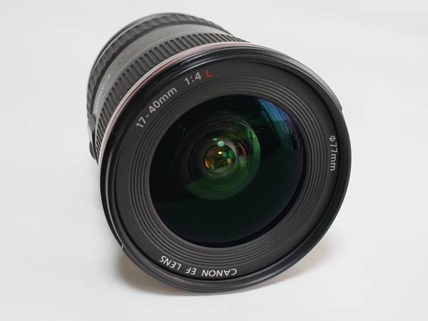 キヤノン　EF17-40mm F4L USM